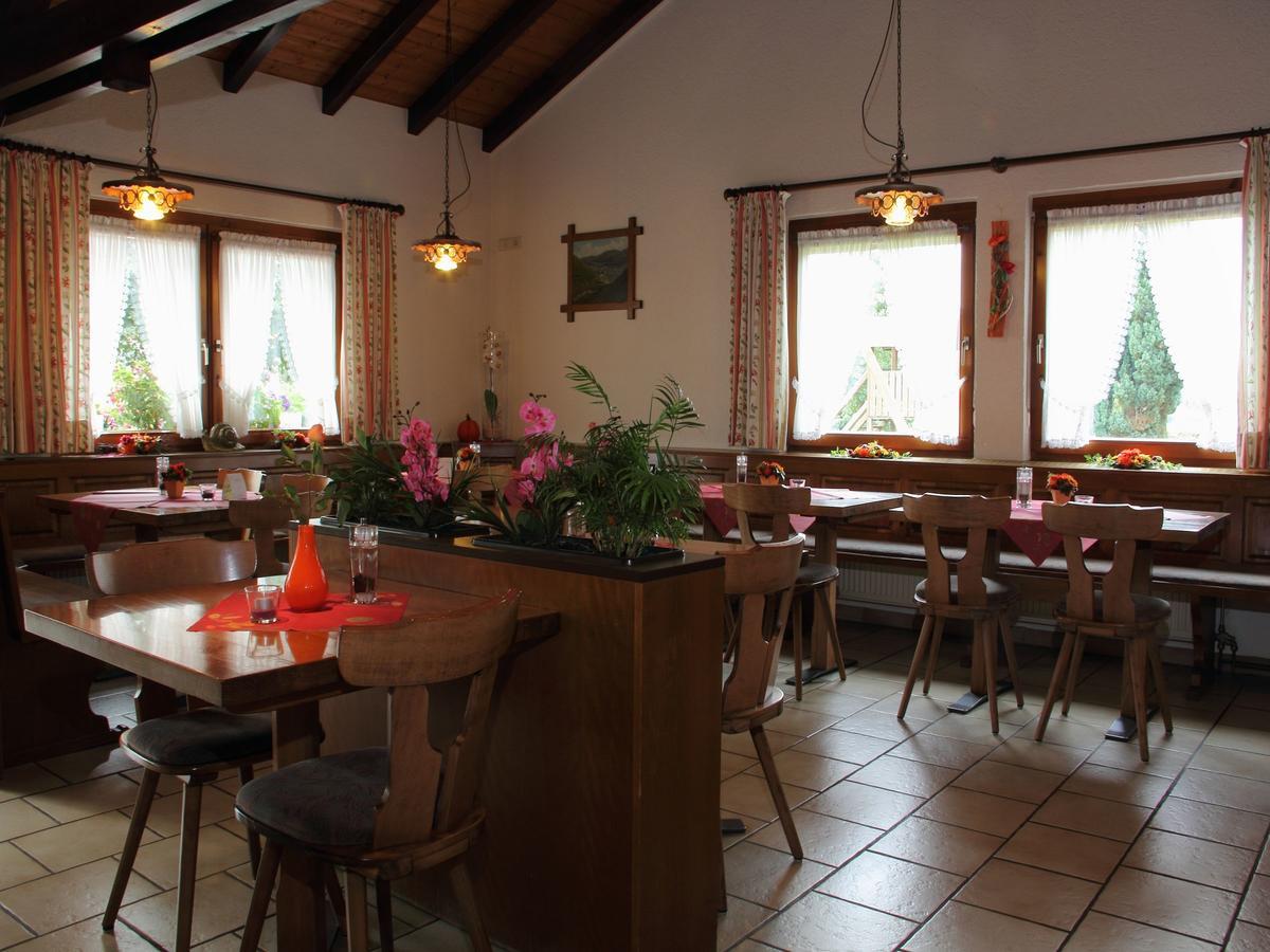 Gasthof Roessle Фогтсбург Екстериор снимка
